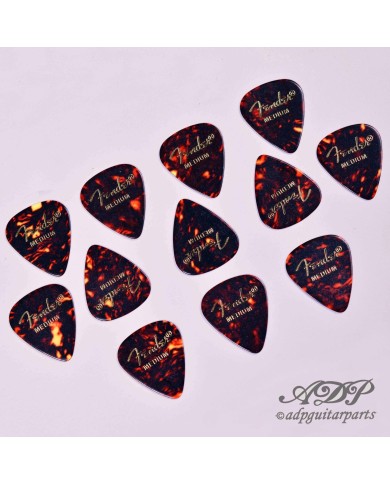 12 Fender Celluloid 351 Classic Shell Tortoise Medium Gitarrenplektren
