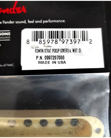 Set mit 3 Fender Tonabnehmerkappen, Aged White "Road worn", für Stratocaster 099-7207-000
