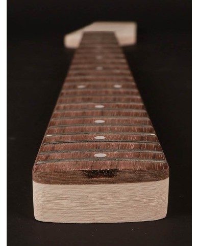 Boston PB-Style Basshals mit Paddle-Kopfplatte, Pau-Ferro-Griffbrett, unbehandelt