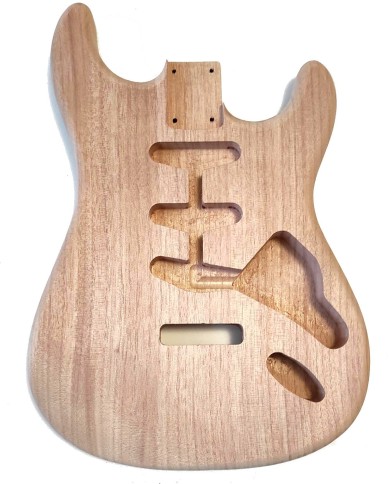 Leichter 2-teiliger Stratocaster-Korpus aus Mahagoni, unbehandelt