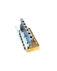 Strat-Vibrato, Gold, Fender Vintage Standard Series oder Squier