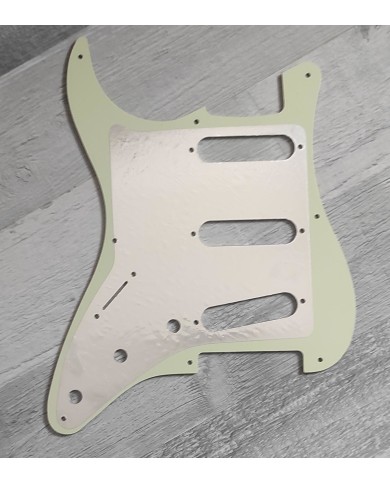 Pickguard Mintgrün, 3-lagig, 8 Löcher für Stratocaster Stil 57-62's