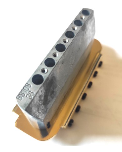 2-Punkt-Vibrato im Strat-Stil, Gold, mit 10.8mm Rollensaitenreitern