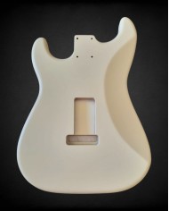 Stratocaster Korpus Vintage White Satin Nitro aus Erle