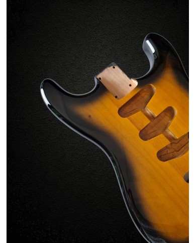 Stratocaster Korpus SSS, 2-Tone Sunburst, Erle 3-teilig