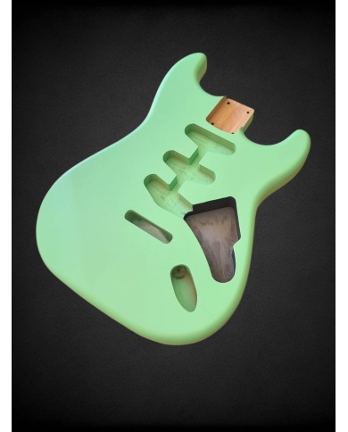 Corps Strat Surf Green in alder