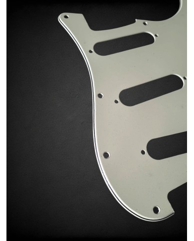 Pickguard Fender pour Stratocaster 3 plis 11 trous Mint Green