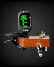 Clip-on chromatic tuner with display