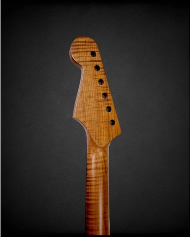 Flamed maple Stratocaster neck with rosewood fingerboard and nitro satin finish