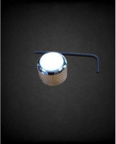 Q-Parts chrome and white Dome knob