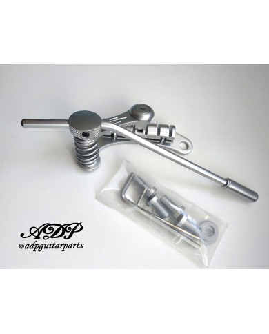 Göldo Tremolo Satin Chrome LT1, lizenziert von Duesenberg