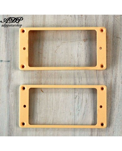 2 Humbucker-Rahmen Gibson LP + 8 Schrauben