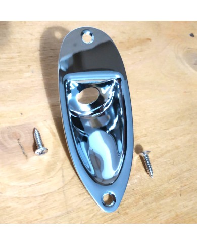 Chrombuchse für Stratocaster + 2 Schrauben