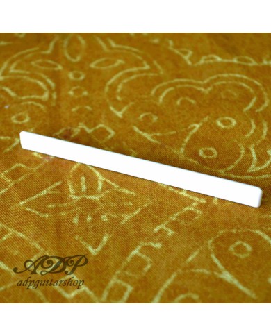 Klassischer Stegeinlage aus weißem Kunststoff 80 x 8.5-9.5 x 2.6mm