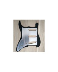 Schlagbrett schwarz/weiß/schwarz, 3-lagig, 11 Löcher, für Stratocaster ab 72, Potibohrungen 1cm