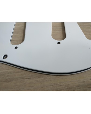 Weißes 3-lagiges Pickguard mit 8 Löchern für Stratocaster Style 57-62's