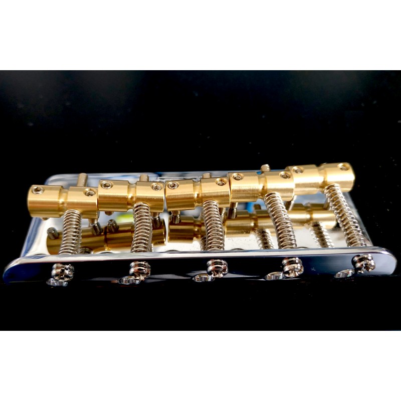 Wilkinson Chrome Bass Tailpiece, 5 Barrel style brass saddles