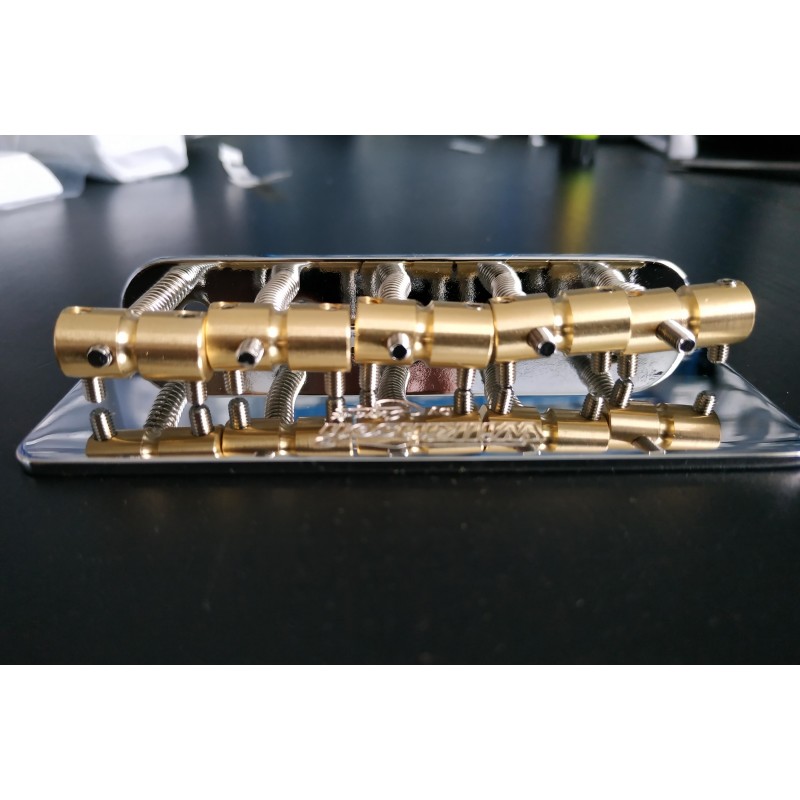 Wilkinson Chrome Bass Tailpiece, 5 Barrel style brass saddles