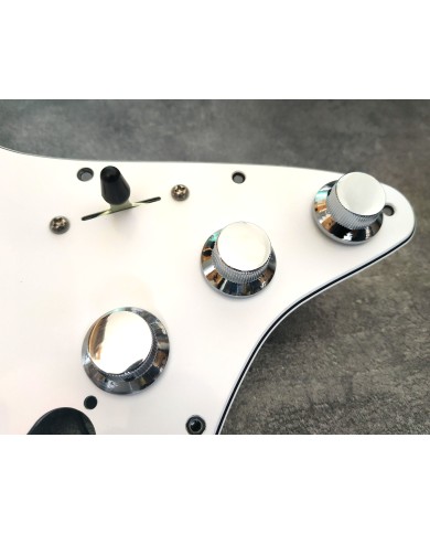 3 Stratocaster-Metallknöpfe mit Hutform, verchromt