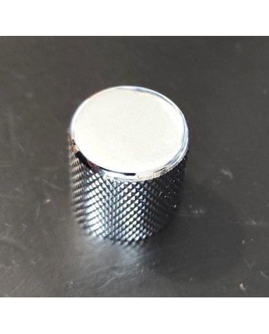 2 flache Metallknöpfe, Chrom, feine Rändelung, 18 Rillen für 6-mm-Potis, Tele / Bass