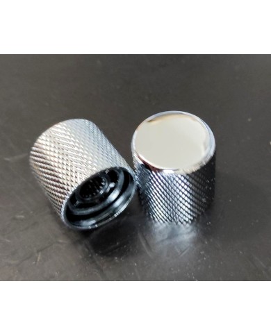 2 flache Metallknöpfe, Chrom, feine Rändelung, 18 Rillen für 6-mm-Potis, Tele / Bass